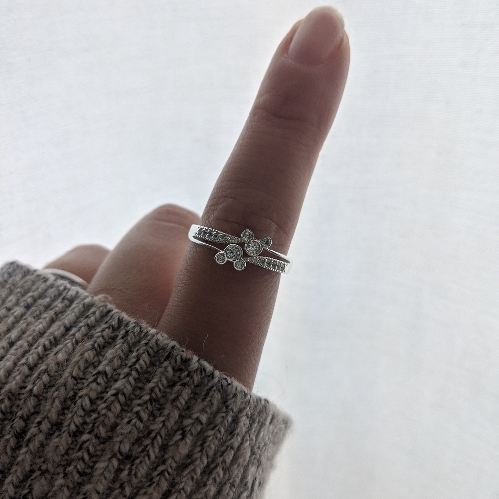 Double head mickey ring